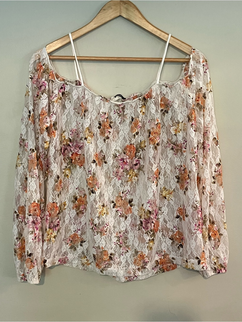 Vintage DEB Romantic Lacy Cold Shoulder Top